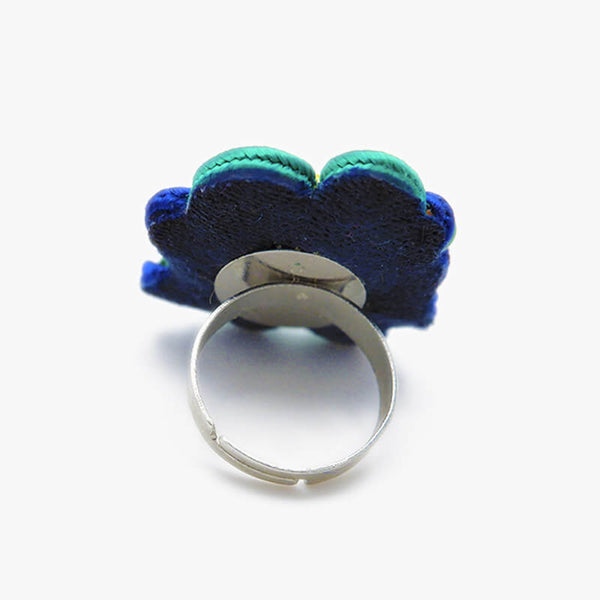 Mariposa green ring