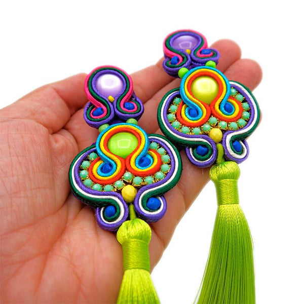 Rai L - green neon - Handmade tassel earring - La Camaleonica